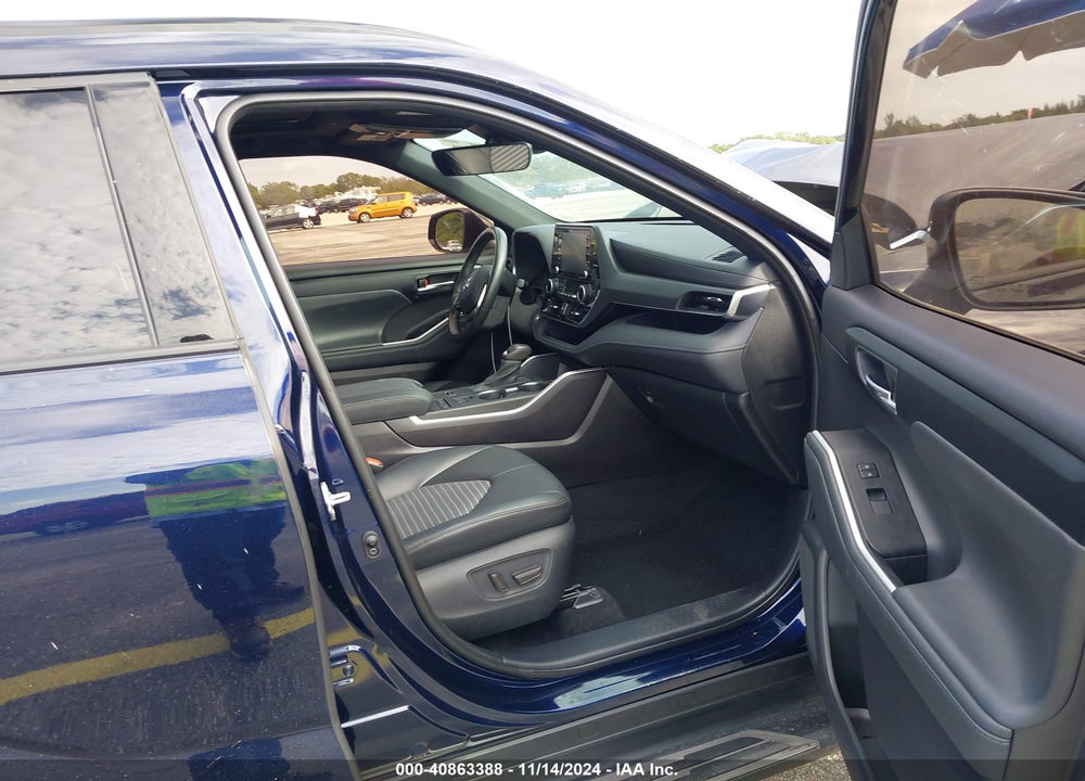 2021 TOYOTA HIGHLANDER XSE VIN: 5TDLZRAHXMS036101