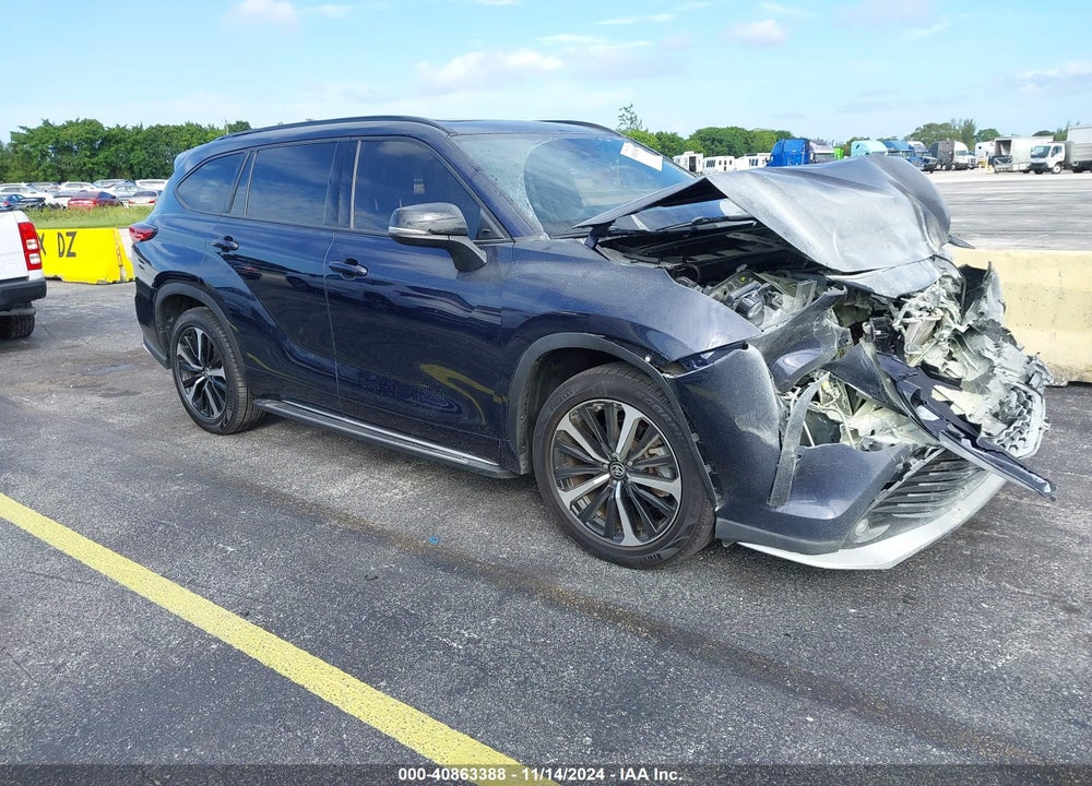 2021 TOYOTA HIGHLANDER XSE VIN: 5TDLZRAHXMS036101