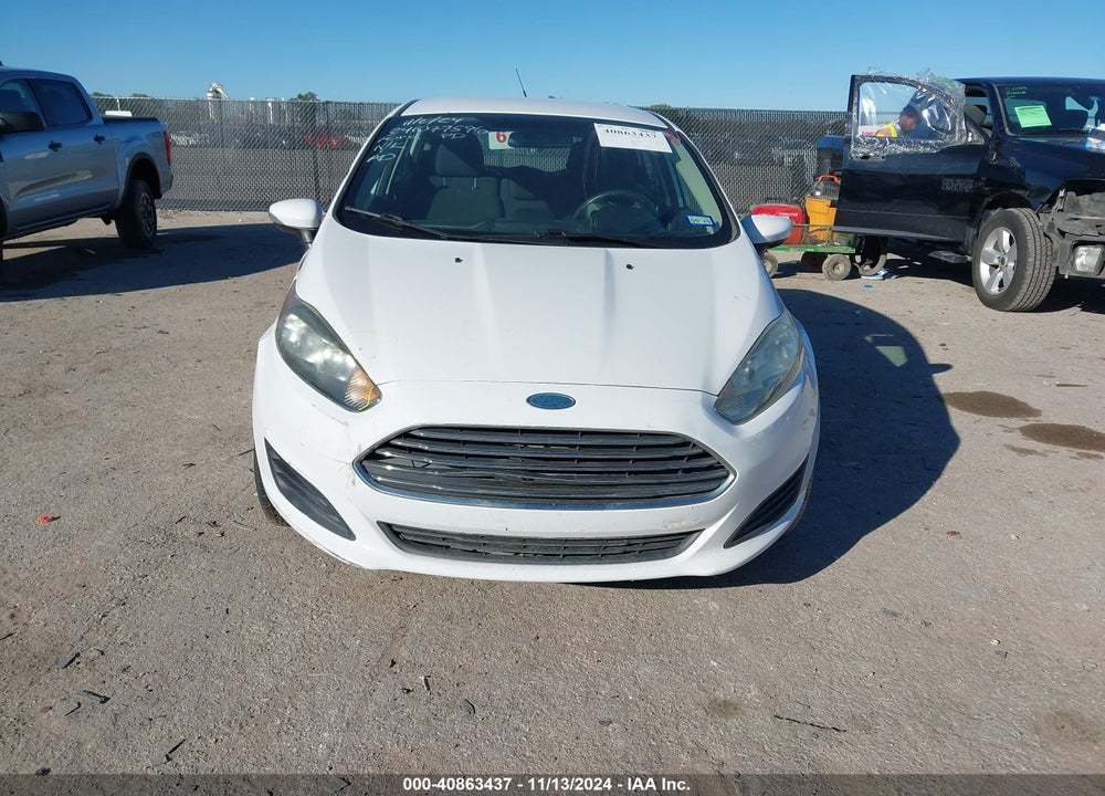 2015 FORD FIESTA SE VIN: 3FADP4EJ9FM172710