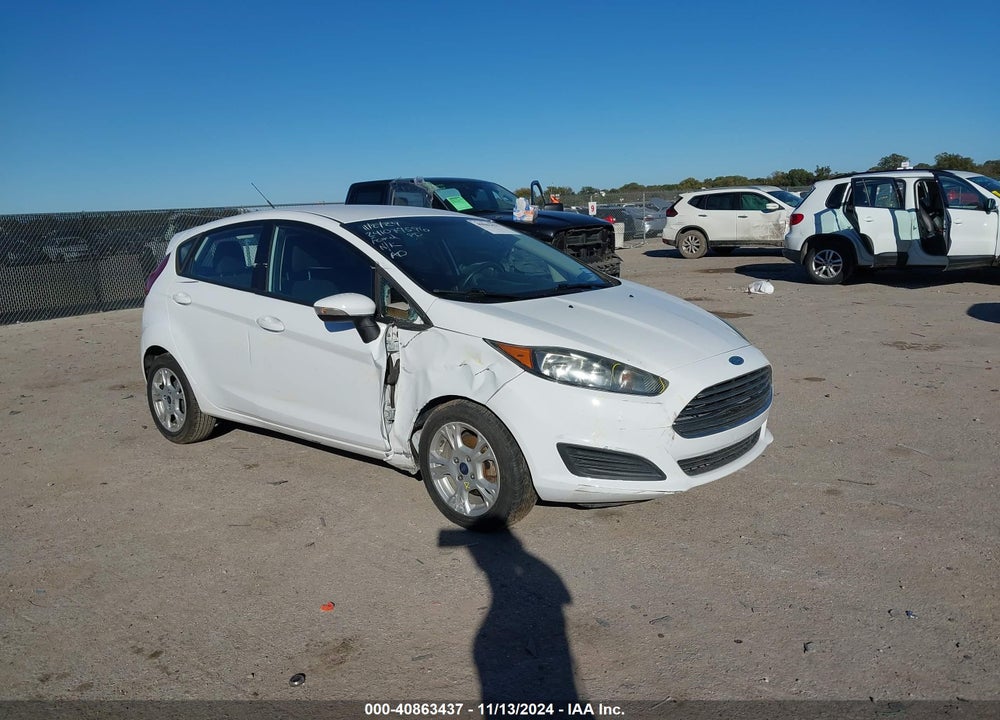 2015 FORD FIESTA SE VIN: 3FADP4EJ9FM172710