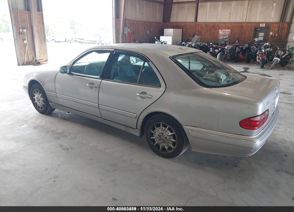 2001 MERCEDES-BENZ E 320 VIN: WDBJF65J41B225811