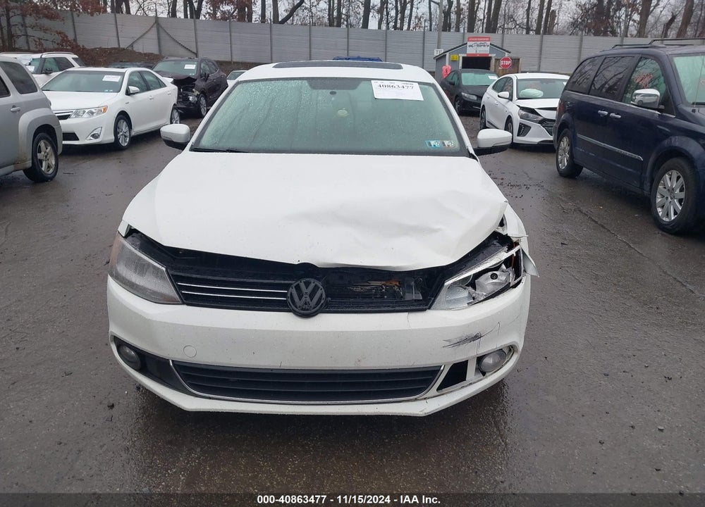 2014 VOLKSWAGEN JETTA 1.8T SEL VIN: 3VWL17AJ7EM430457