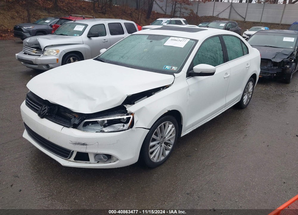 2014 VOLKSWAGEN JETTA 1.8T SEL VIN: 3VWL17AJ7EM430457
