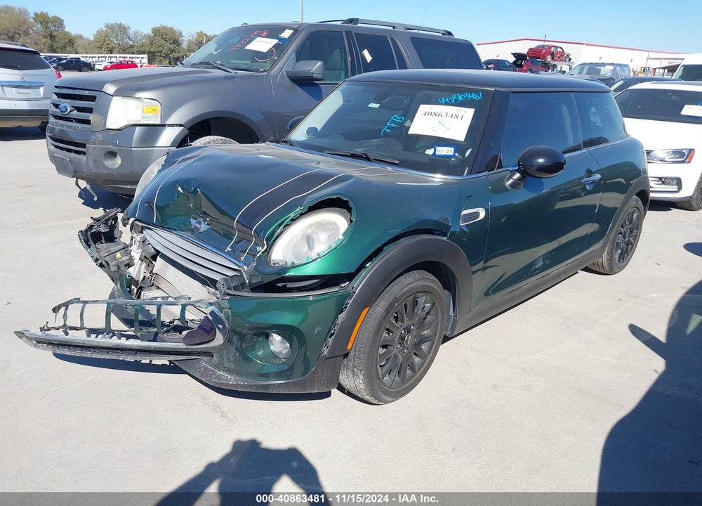 2015 MINI COOPER HARDTOP VIN: WMWXM5C5XF3A96590