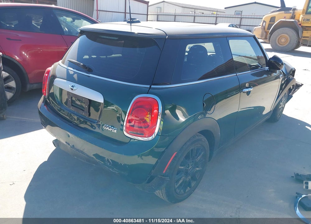 2015 MINI COOPER HARDTOP VIN: WMWXM5C5XF3A96590