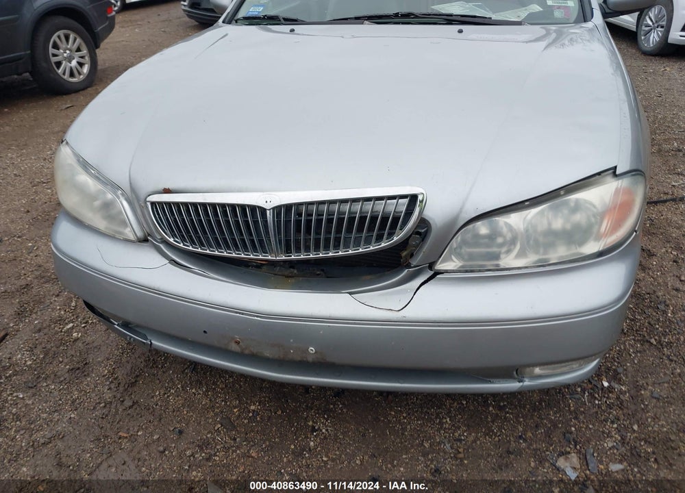 2001 INFINITI I30 LUXURY VIN: JNKCA31AX1T040961