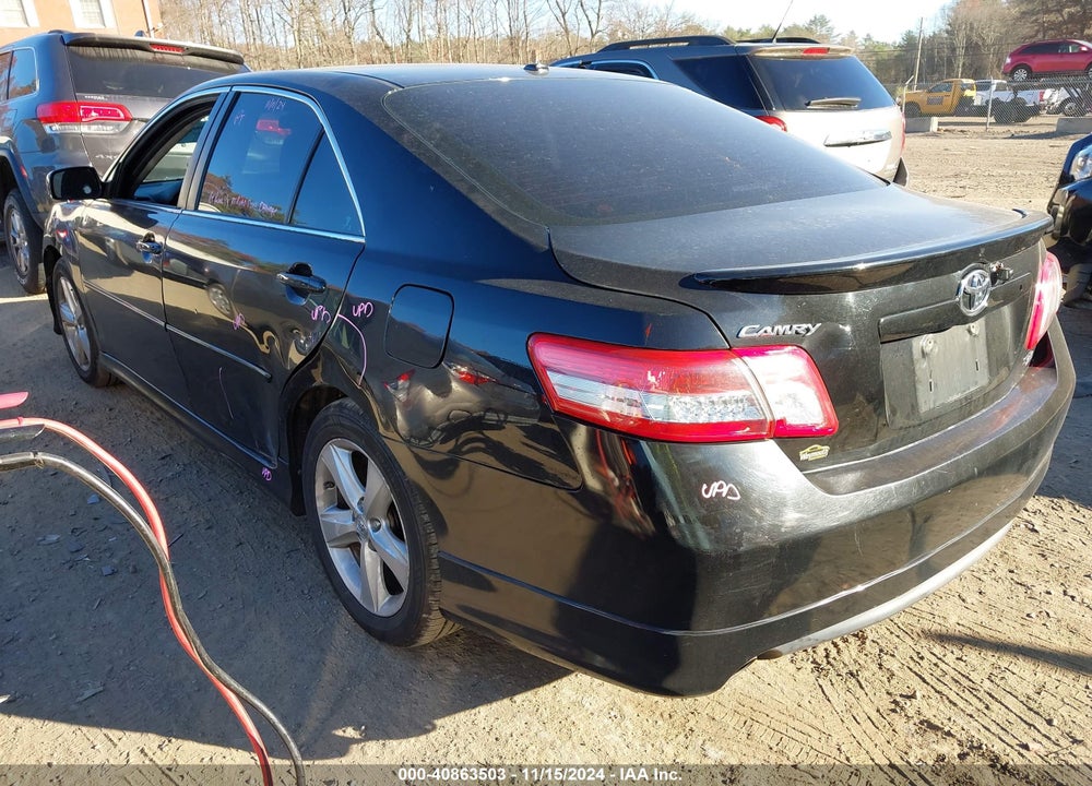 2011 TOYOTA CAMRY SE VIN: 4T1BF3EK1BU186433