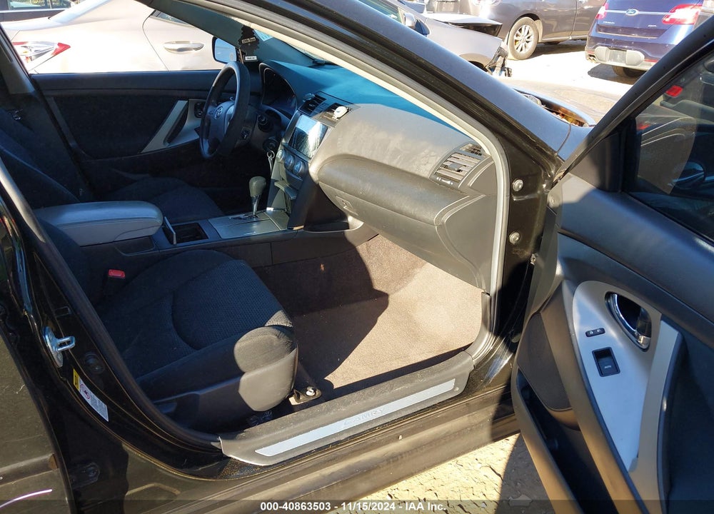 2011 TOYOTA CAMRY SE VIN: 4T1BF3EK1BU186433