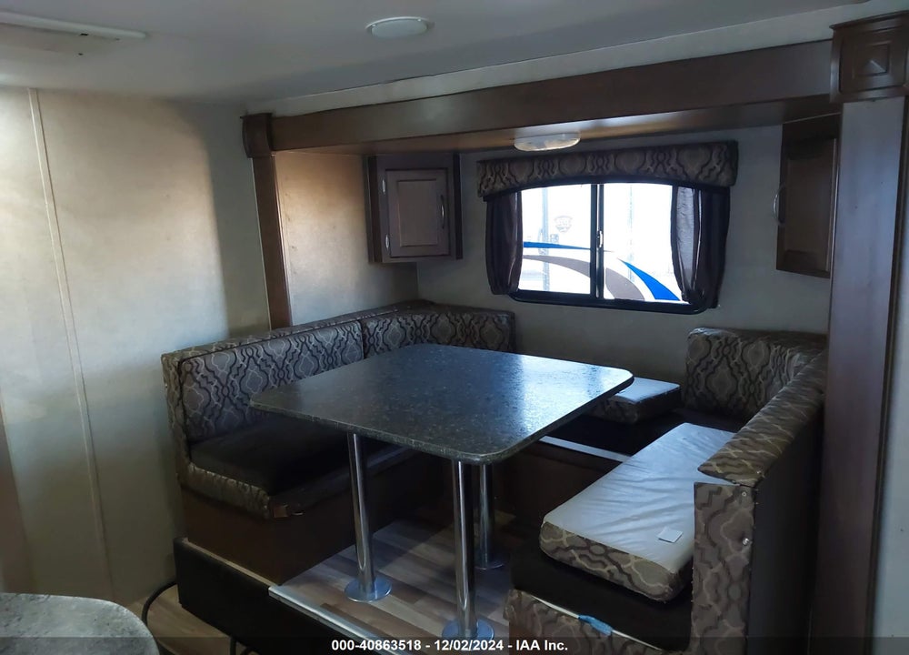 2016 PACIFIC COACH WORKS SEA BREEZE VIN: 5UYLS2820GR021763