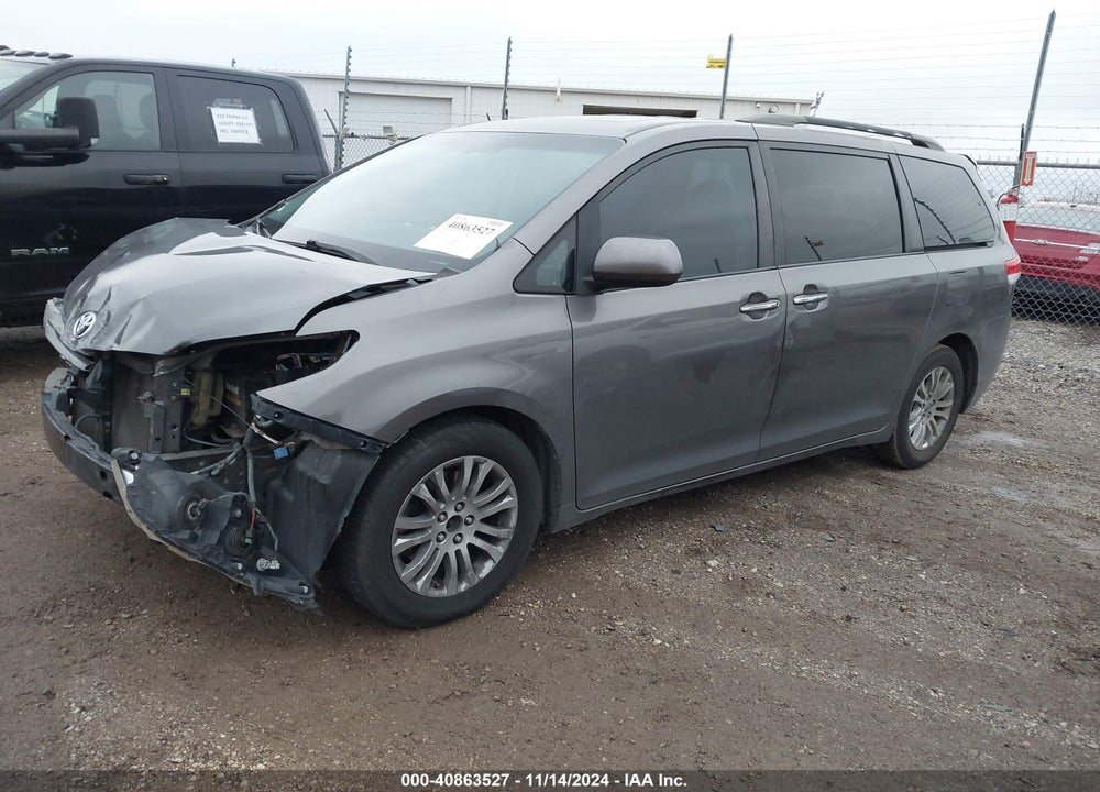 2011 TOYOTA SIENNA XLE LIMITED VIN: 5TDYK3DC4BS145366