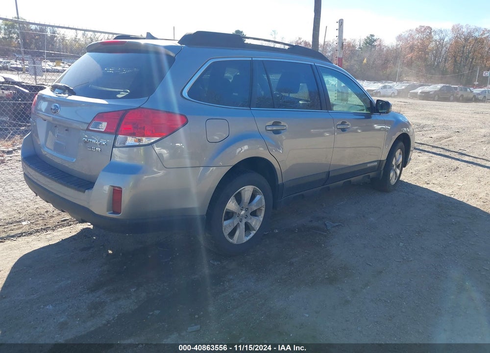 2011 SUBARU OUTBACK 3.6R LIMITED VIN: 4S4BRDKC7B2332565