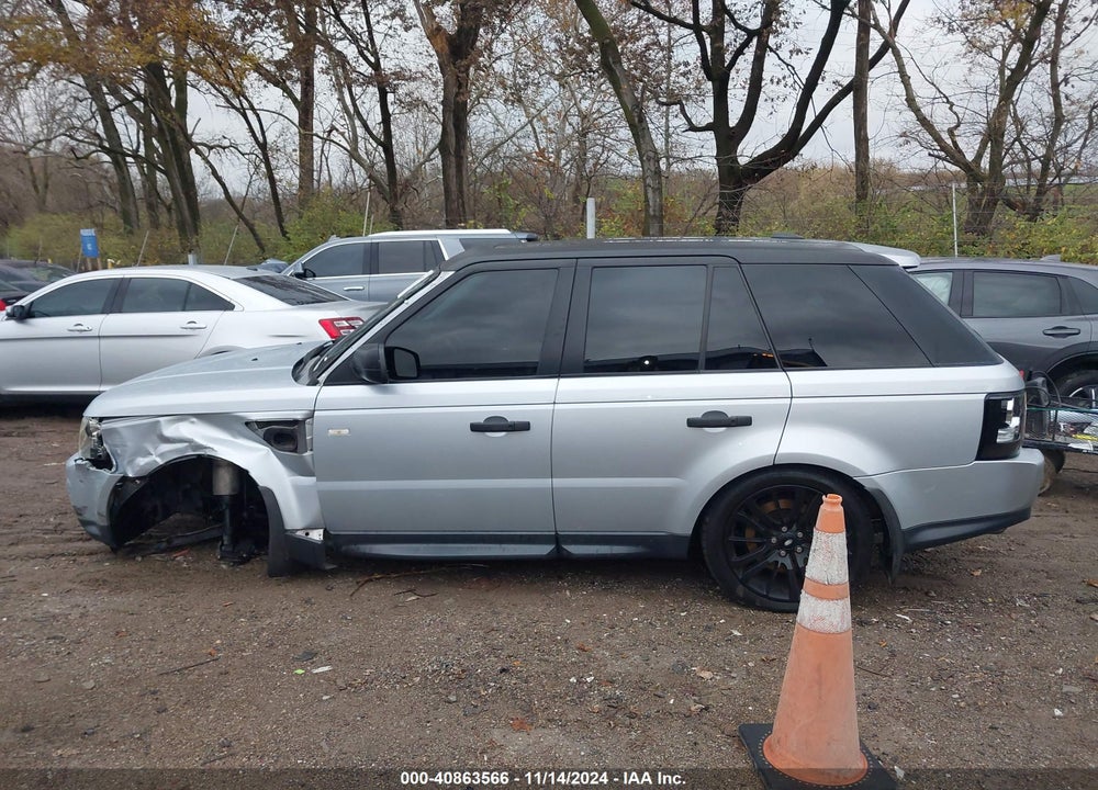2011 LAND ROVER RANGE ROVER SPORT HSE VIN: SALSK2D43BA270504