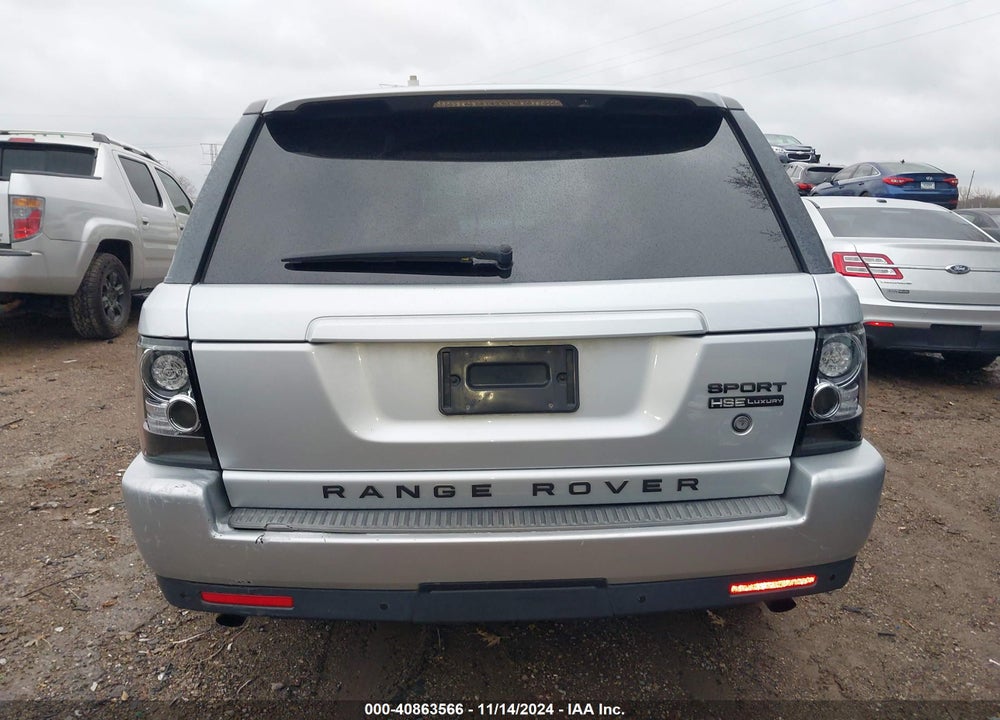2011 LAND ROVER RANGE ROVER SPORT HSE VIN: SALSK2D43BA270504