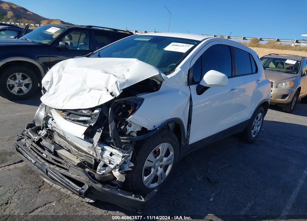 2018 CHEVROLET TRAX LS VIN: 3GNCJKSB6JL159184