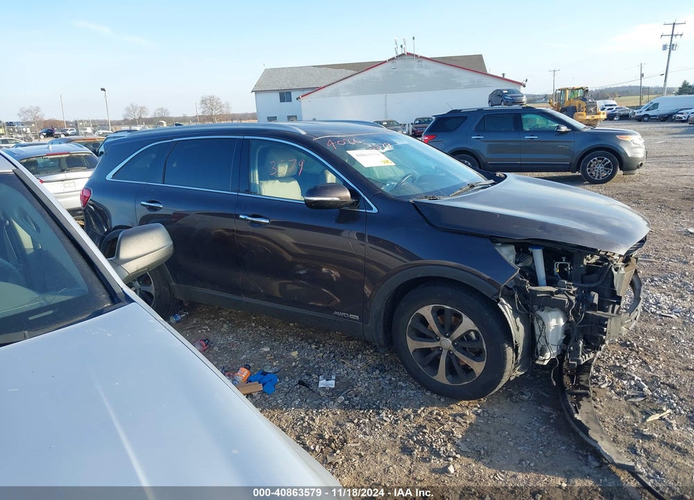 2017 KIA SORENTO 3.3L EX VIN: 5XYPHDA58HG311805