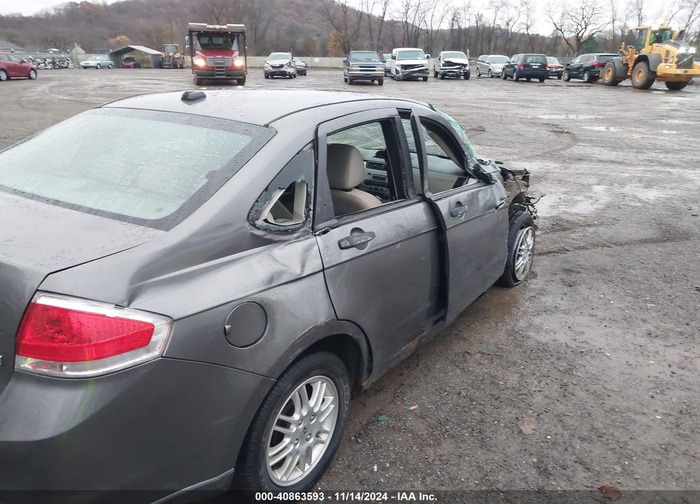 2011 FORD FOCUS SE VIN: 1FAHP3FN0BW161344