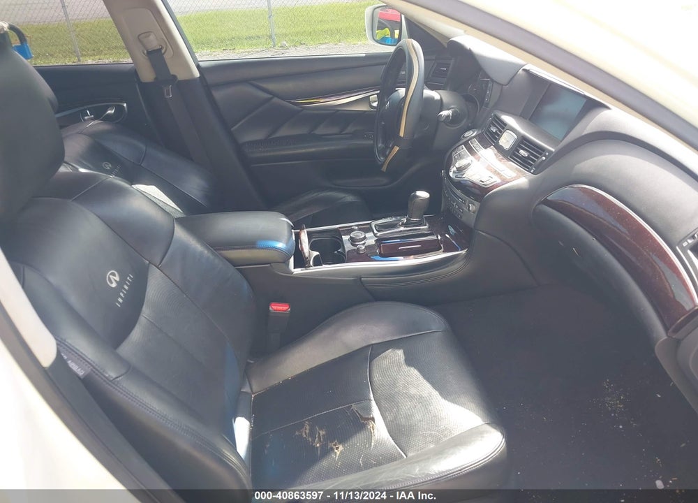 2011 INFINITI M37X VIN: JN1BY1AR8BM372351