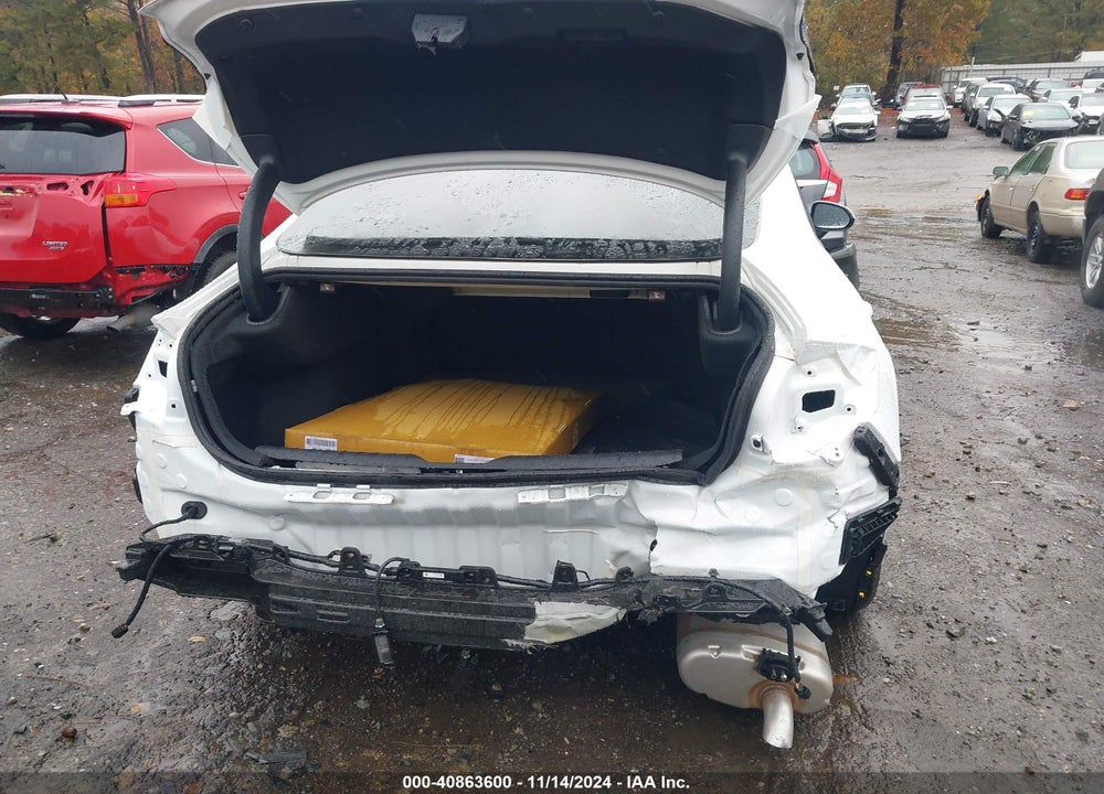2024 HYUNDAI SONATA VIN: KMHL64JA3RA395305