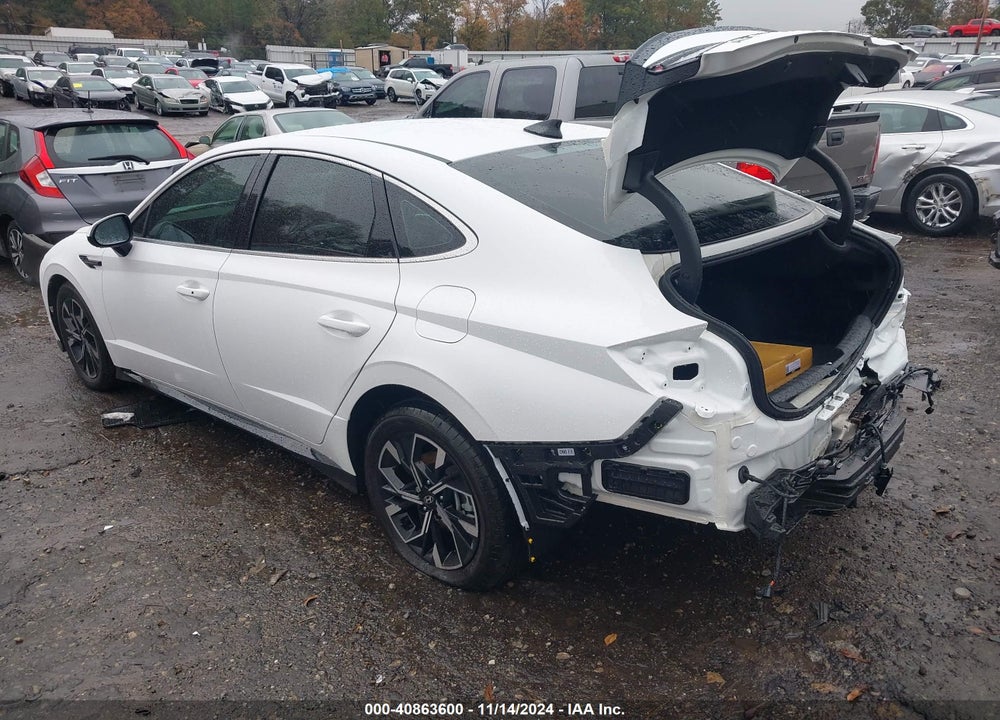 2024 HYUNDAI SONATA VIN: KMHL64JA3RA395305