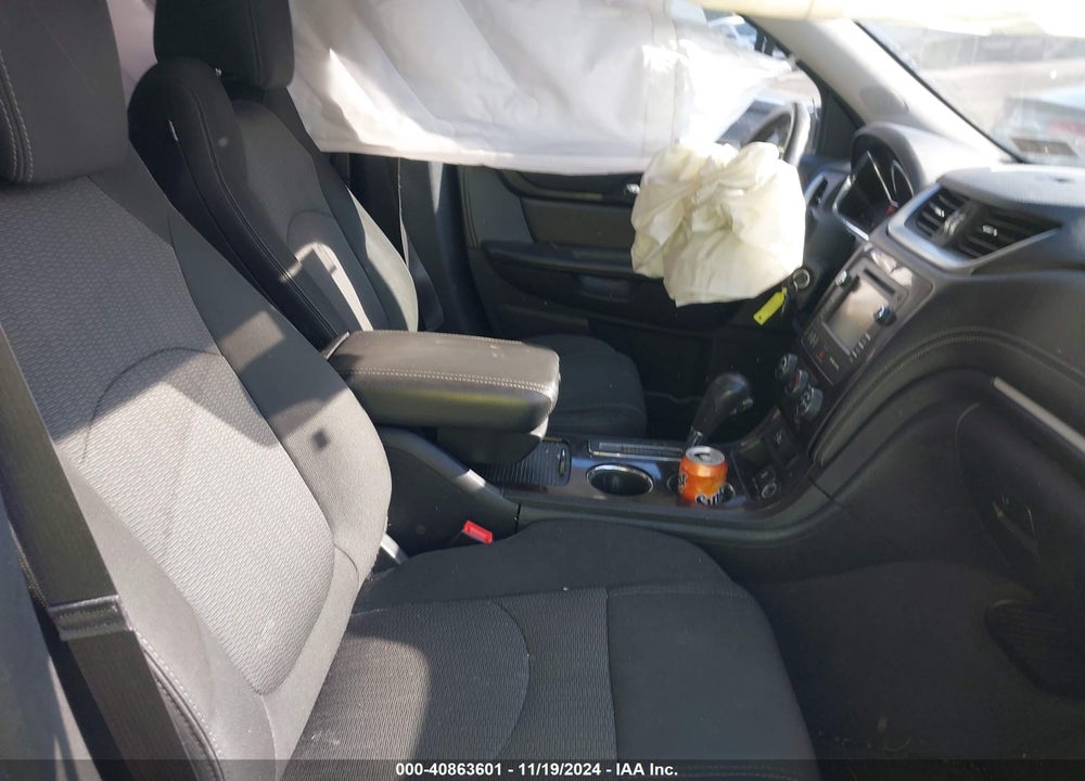 2015 CHEVROLET TRAVERSE 1LT VIN: 1GNKVGKD0FJ167178
