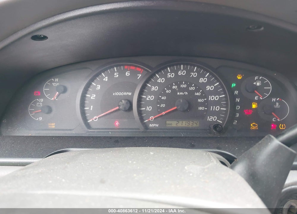 2005 TOYOTA TUNDRA SR5 V8 VIN: 5TBDT44165S491416
