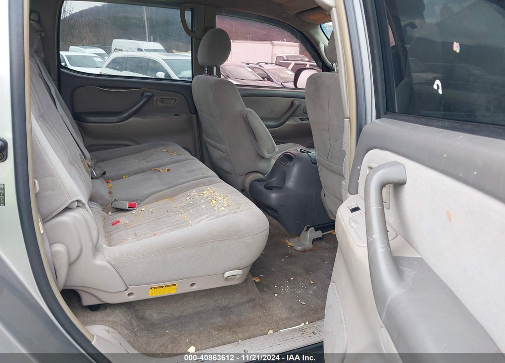 2005 TOYOTA TUNDRA SR5 V8 VIN: 5TBDT44165S491416