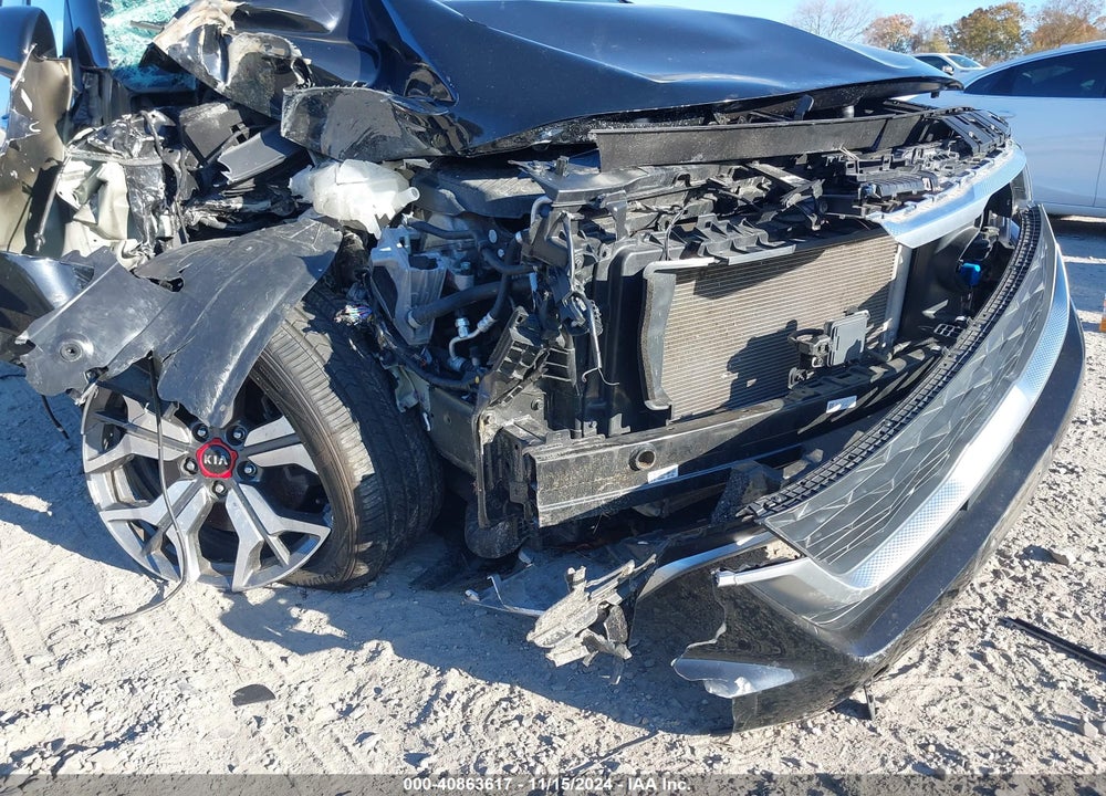 2021 KIA SELTOS SX TURBO VIN: KNDETCA21M7188586