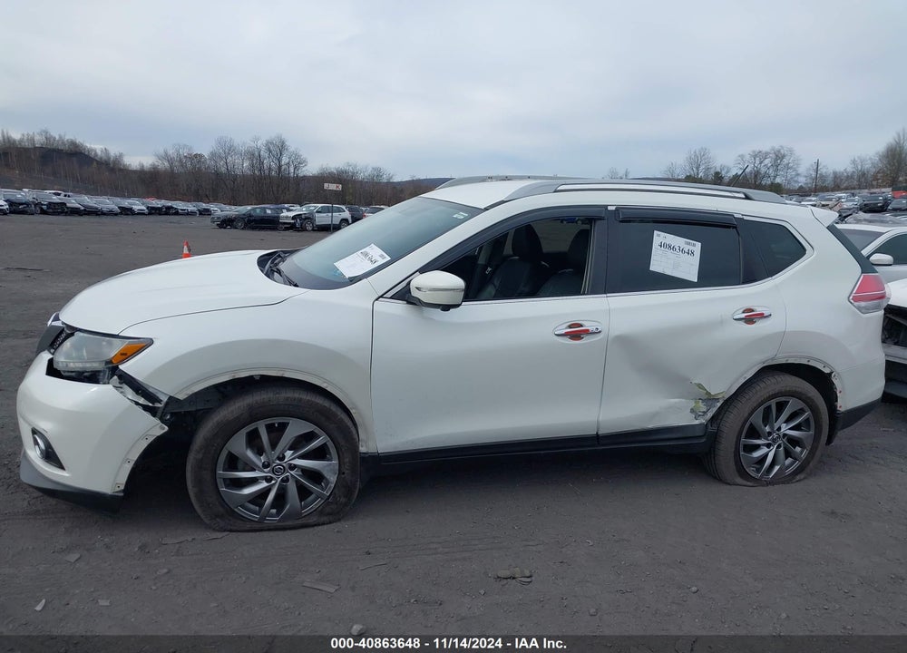 2015 NISSAN ROGUE SL VIN: 5N1AT2MT5FC867389