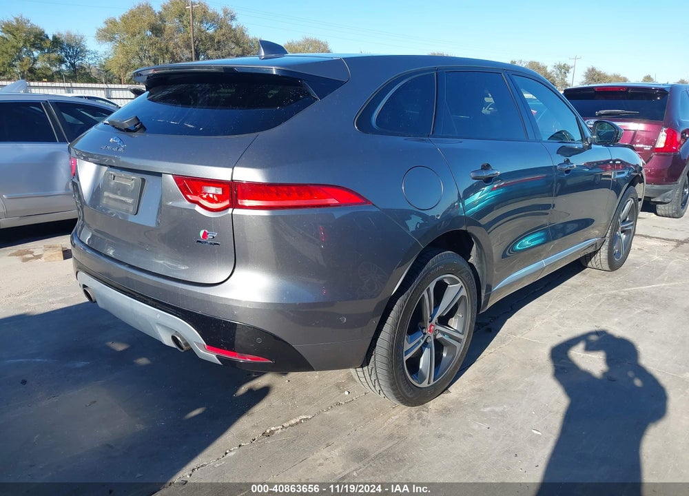 2017 JAGUAR F-PACE S VIN: SADCM2BV0HA889950