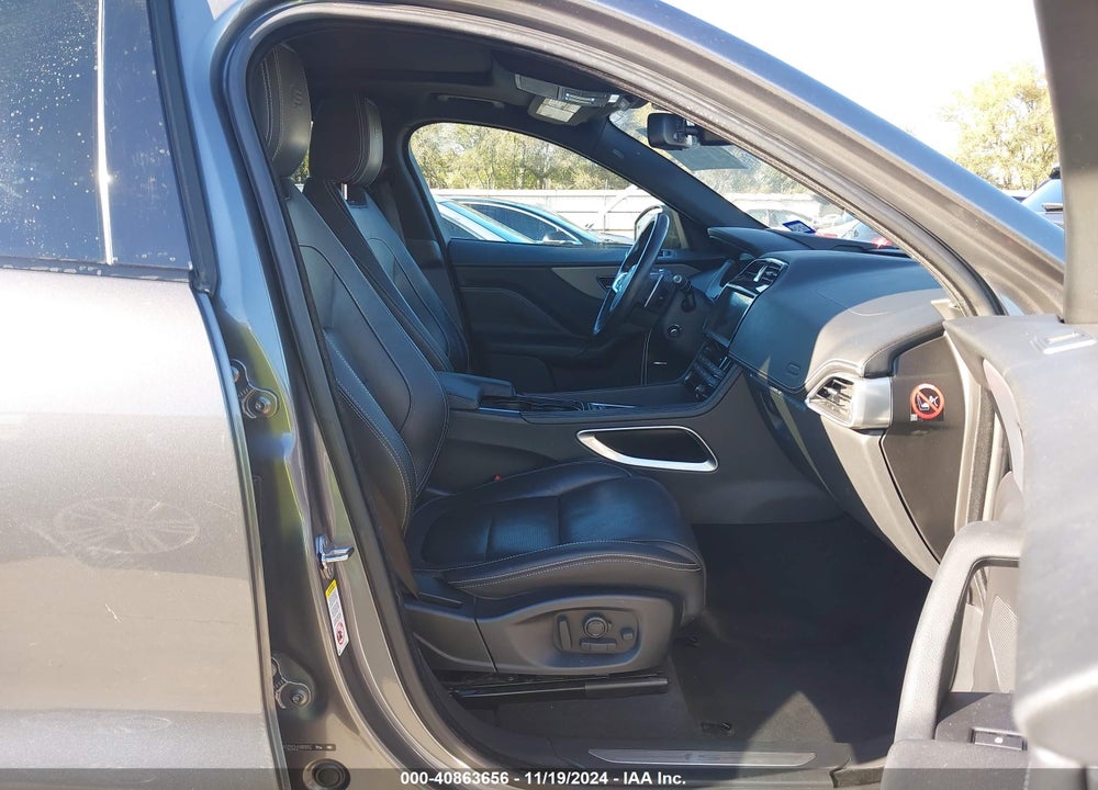 2017 JAGUAR F-PACE S VIN: SADCM2BV0HA889950
