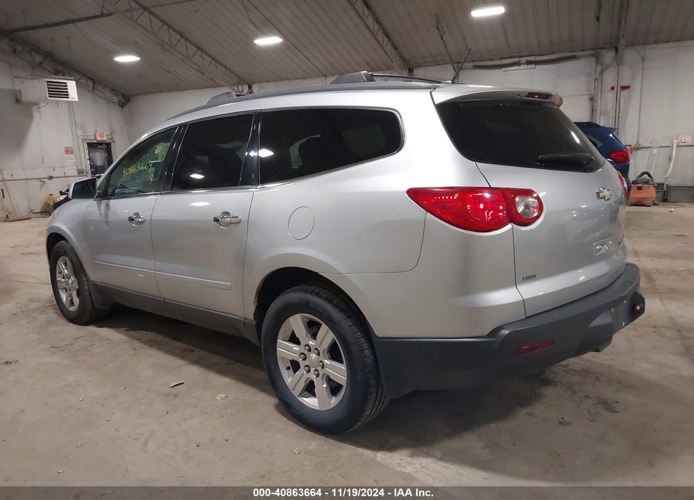 2011 CHEVROLET TRAVERSE 1LT VIN: 1GNKVGED5BJ369021