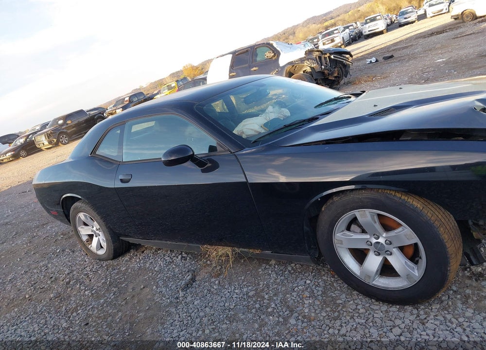 2012 DODGE CHALLENGER SXT VIN: 2C3CDYAG8CH133637