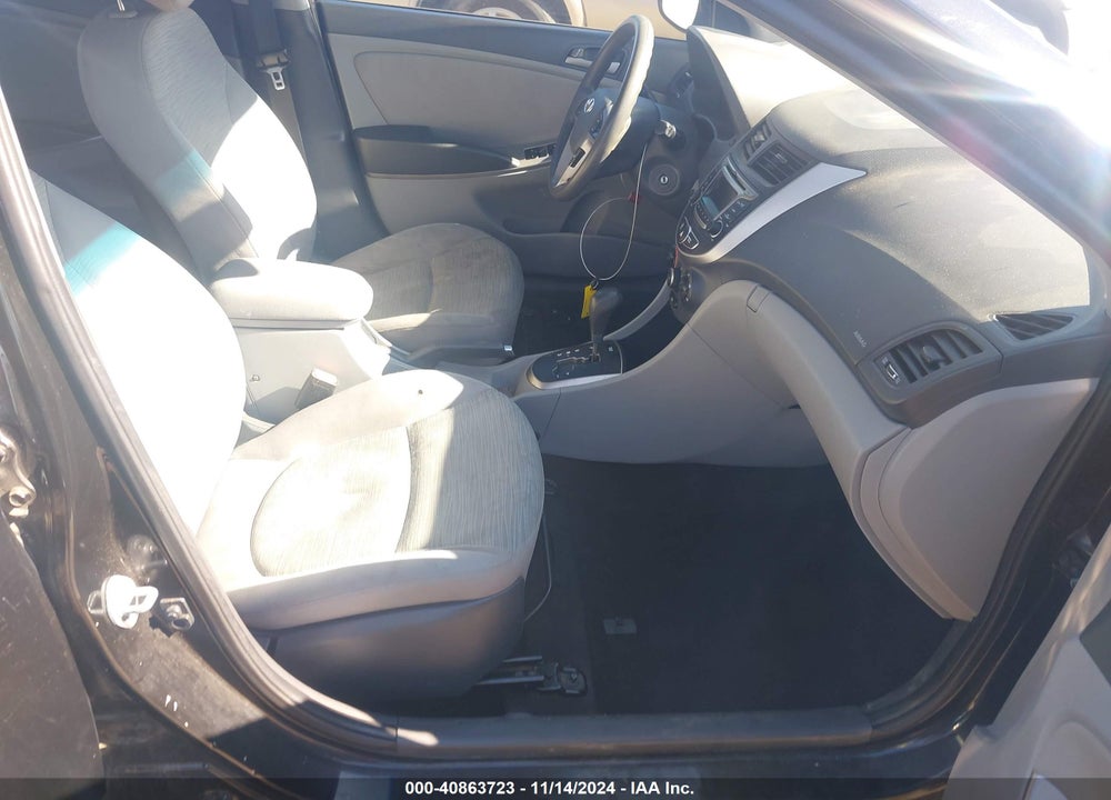 2016 HYUNDAI ACCENT VIN: KMHCT4AE7GU123461