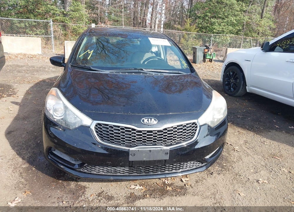 2015 KIA FORTE LX VIN: KNAFK4A68F5411881