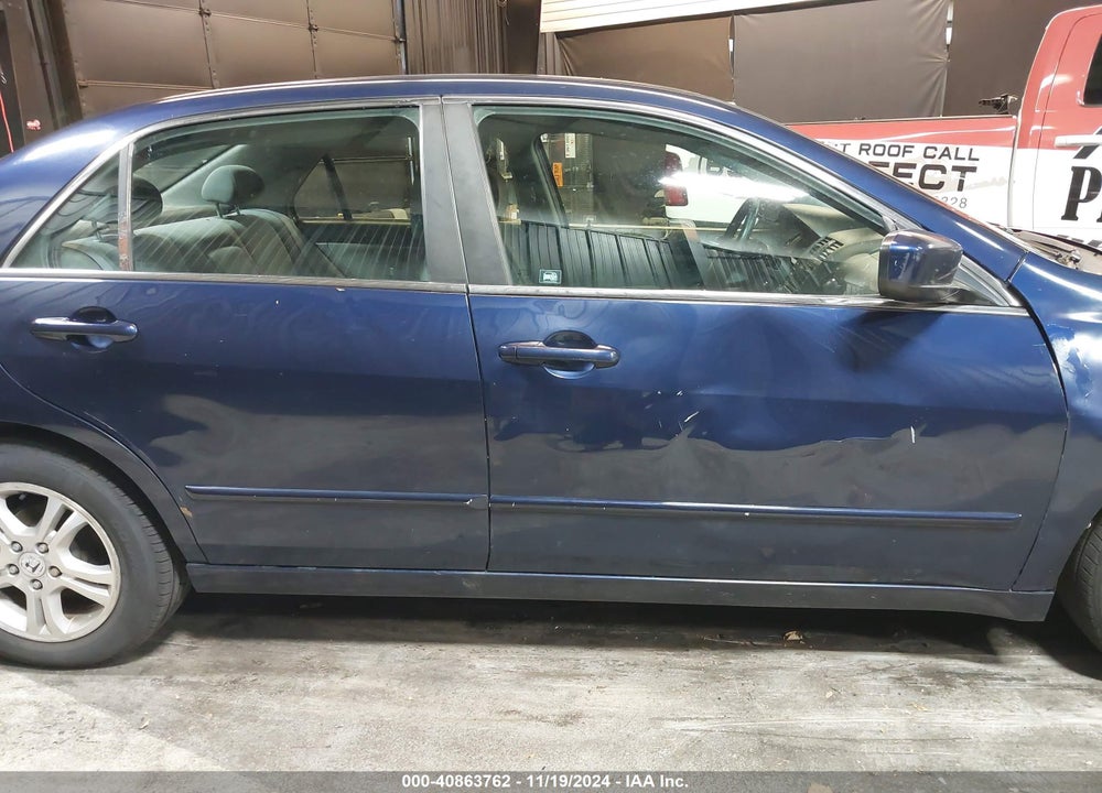 2006 HONDA ACCORD 2.4 SE VIN: 1HGCM55316A107810