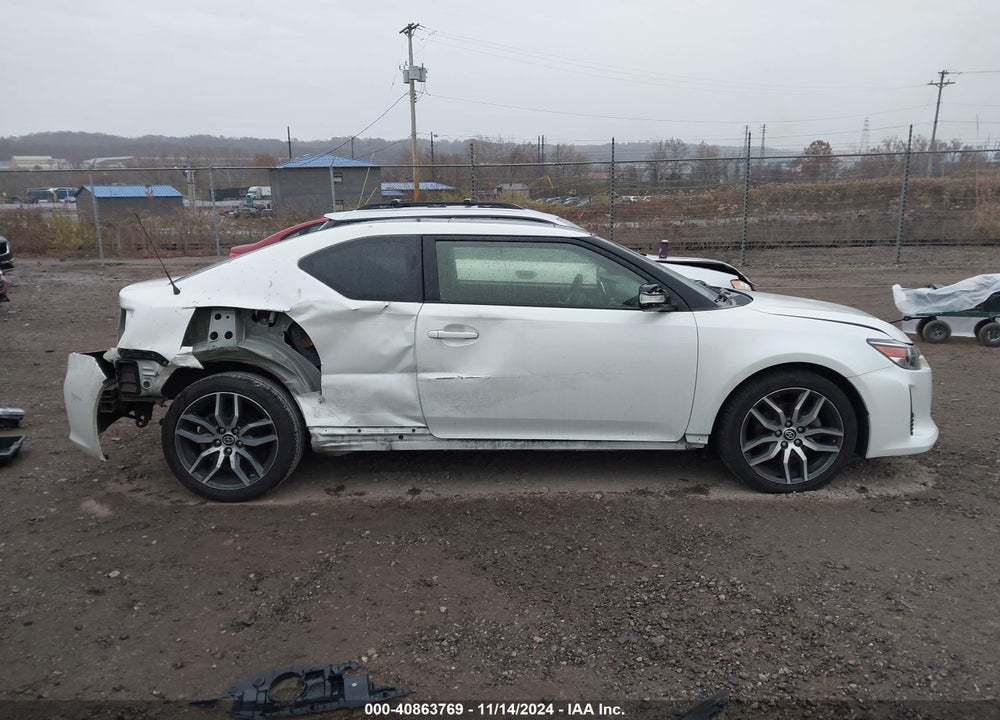 2016 SCION TC VIN: JTKJF5C74GJ019186