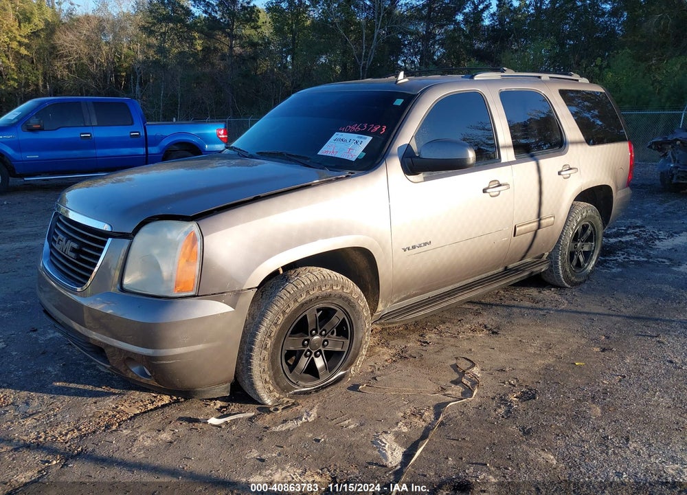 2012 GMC YUKON SLE VIN: 1GKS1AE02CR303127