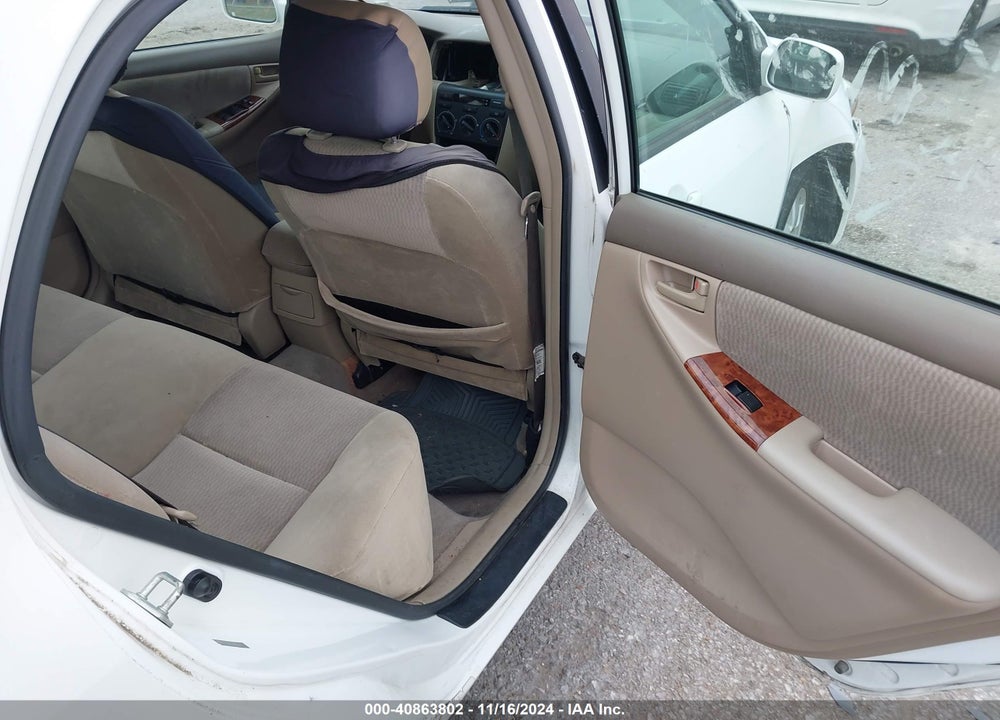 2006 TOYOTA COROLLA LE VIN: 2T1BR32E26C561677