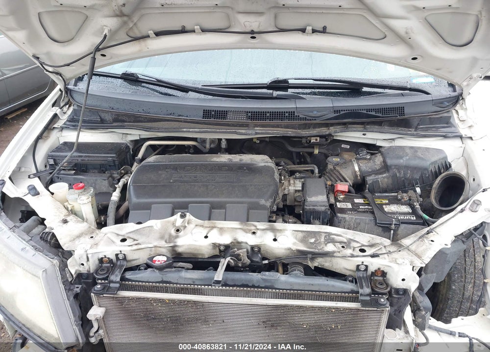 2015 HONDA ODYSSEY EX-L VIN: 5FNRL5H68FB105500