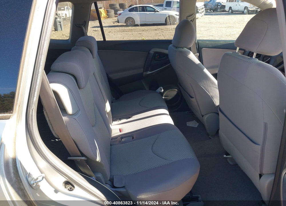 2007 TOYOTA RAV4 VIN: JTMZD33V076047458