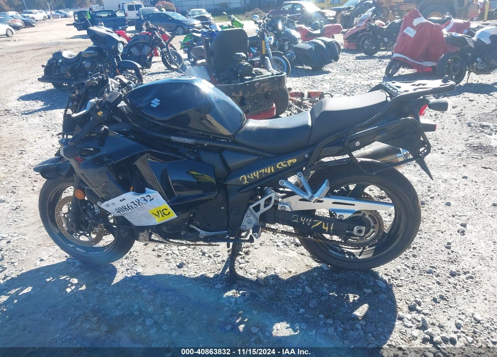 2011 SUZUKI GSX1250 F VIN: JS1GW72BXB2100693