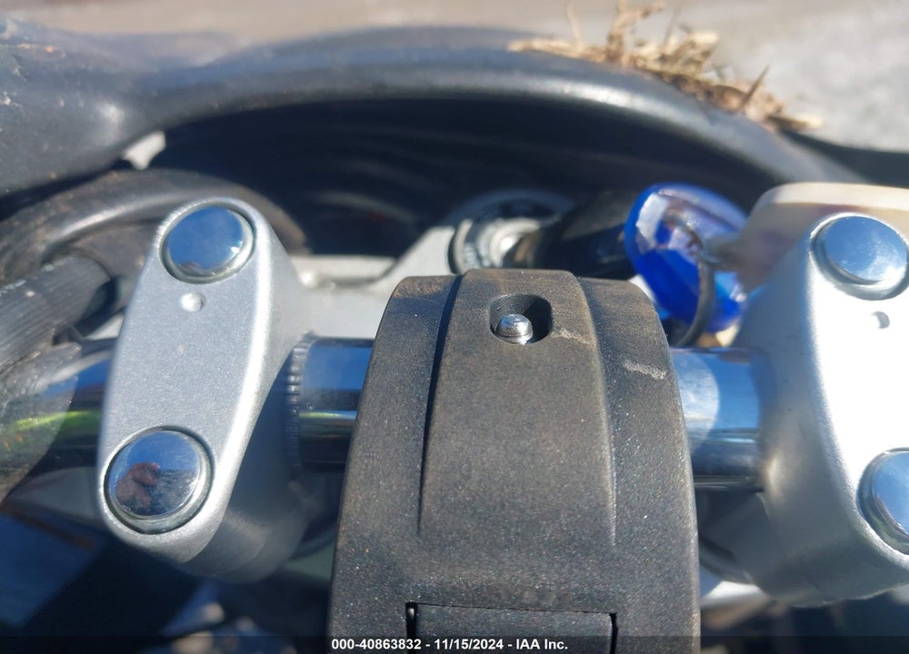 2011 SUZUKI GSX1250 F VIN: JS1GW72BXB2100693