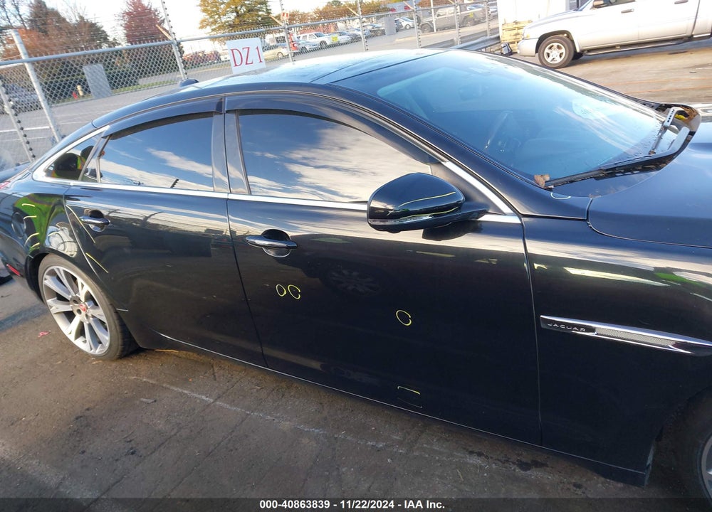 2019 JAGUAR XJ XJ50 V6/XJL PORTFOLIO VIN: SAJWA2G75K8W21312