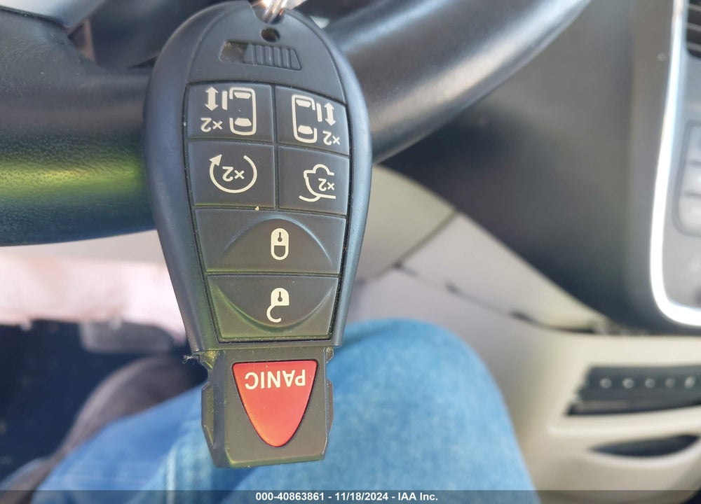 2012 CHRYSLER TOWN & COUNTRY TOURING-L VIN: 2C4RC1CG8CR151207