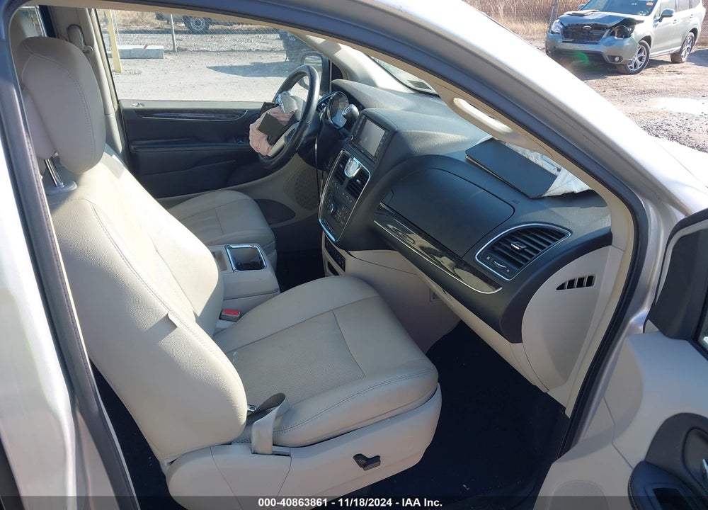 2012 CHRYSLER TOWN & COUNTRY TOURING-L VIN: 2C4RC1CG8CR151207