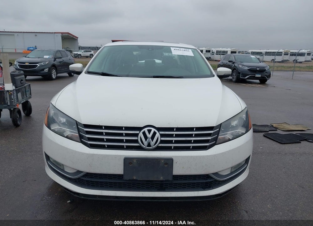 2014 VOLKSWAGEN PASSAT 2.0L TDI SE VIN: 1VWBN7A33EC106134