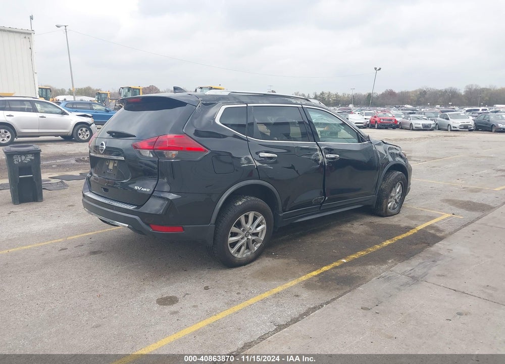 2017 NISSAN ROGUE VIN: JN8AT2MV1HW267657
