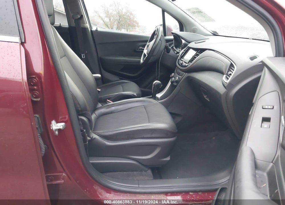 2017 CHEVROLET TRAX LT VIN: 3GNCJPSB0HL276217