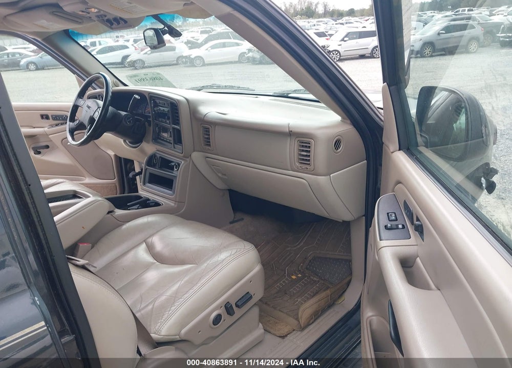 2005 GMC YUKON SLT VIN: 1GKEK13T35R126548