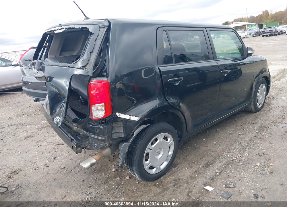 2013 SCION XB VIN: JTLZE4FE7DJ038719